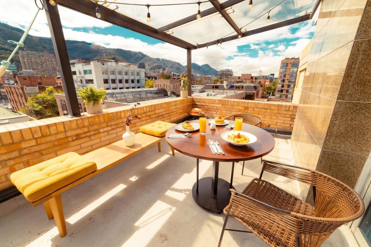 Ramada Bogota Parque 93 Hotell Exteriör bild